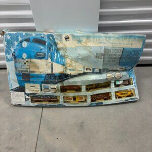 2004 LIFE LIKE ShopRite HO Train Set Salute To America Rare